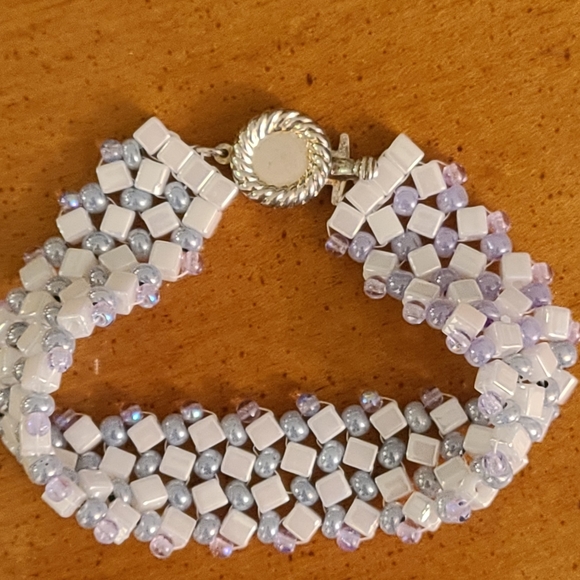 Seed bead woven Wedding Bracelet - Picture 4 of 5